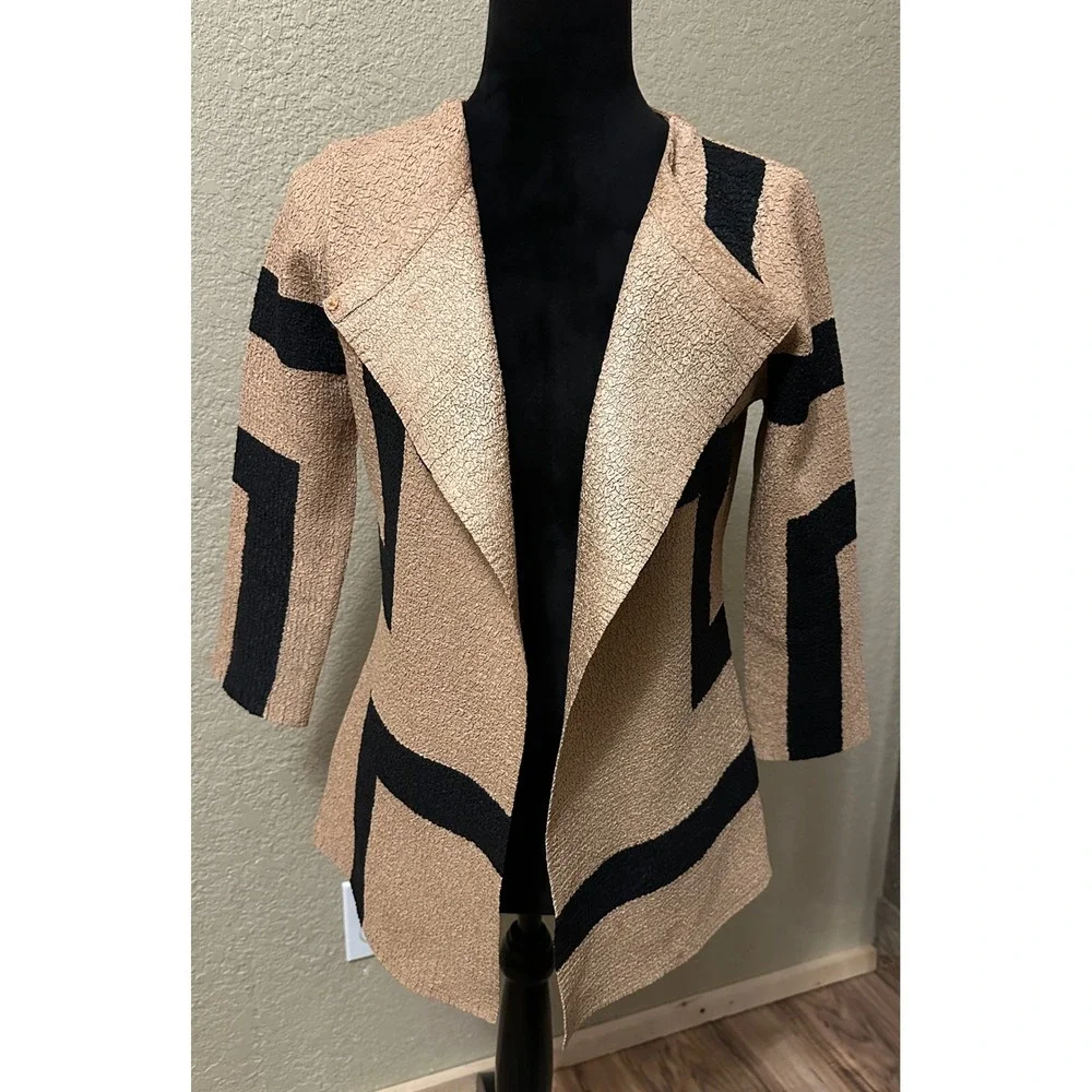 Berek Women Tan‎ Black Geometric Textured Open Front Cardigan Jacket PXS